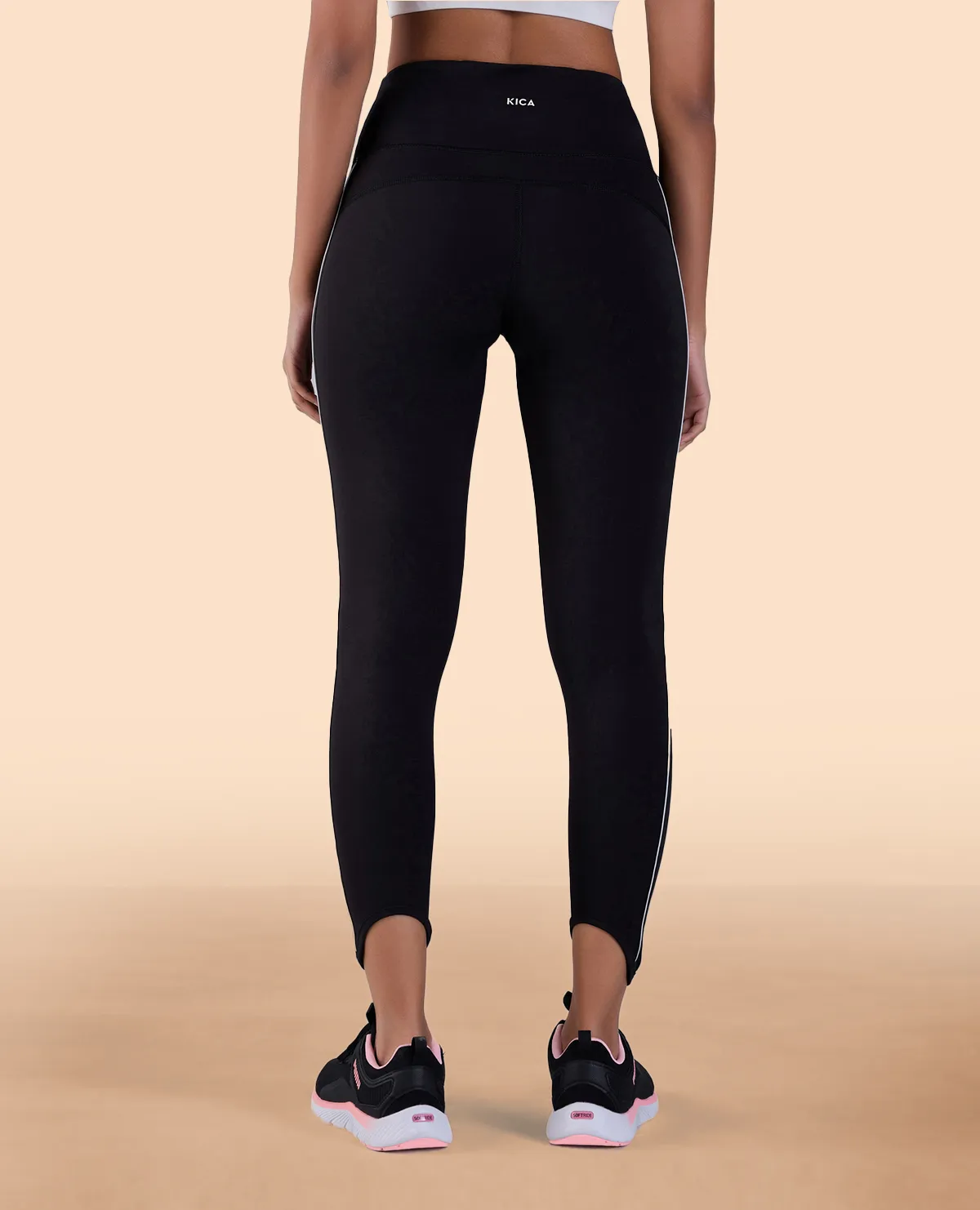 High Waisted Leggings in Second SKN Fabric Black