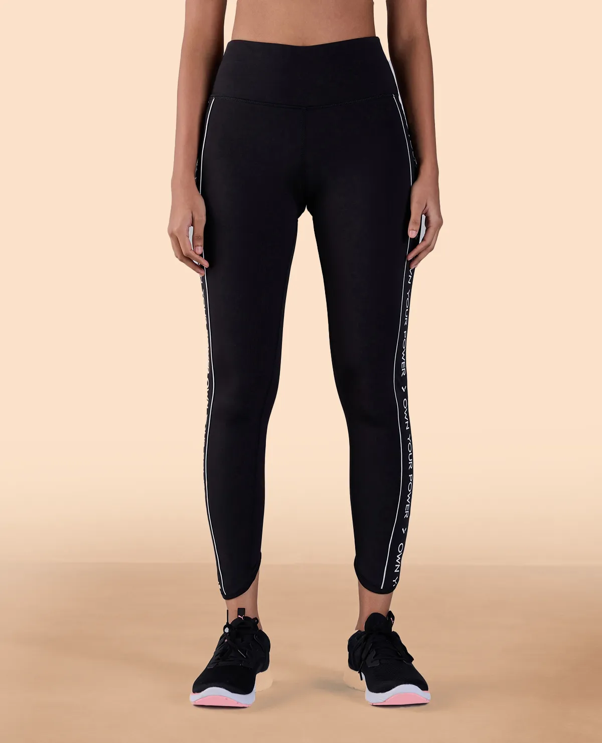 High Waisted Leggings in Second SKN Fabric Black