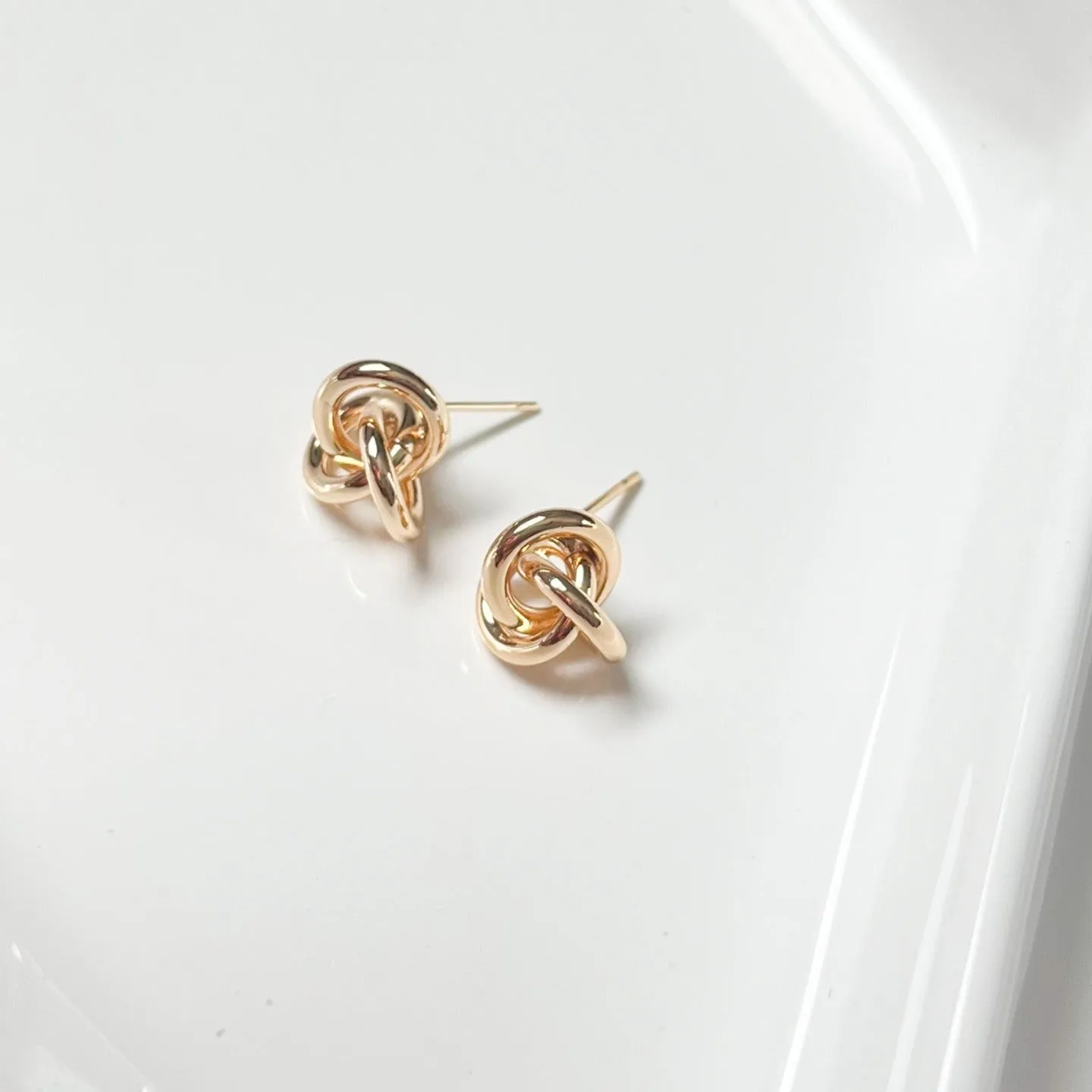 Minimalist Gold Knotted Stud Earrings