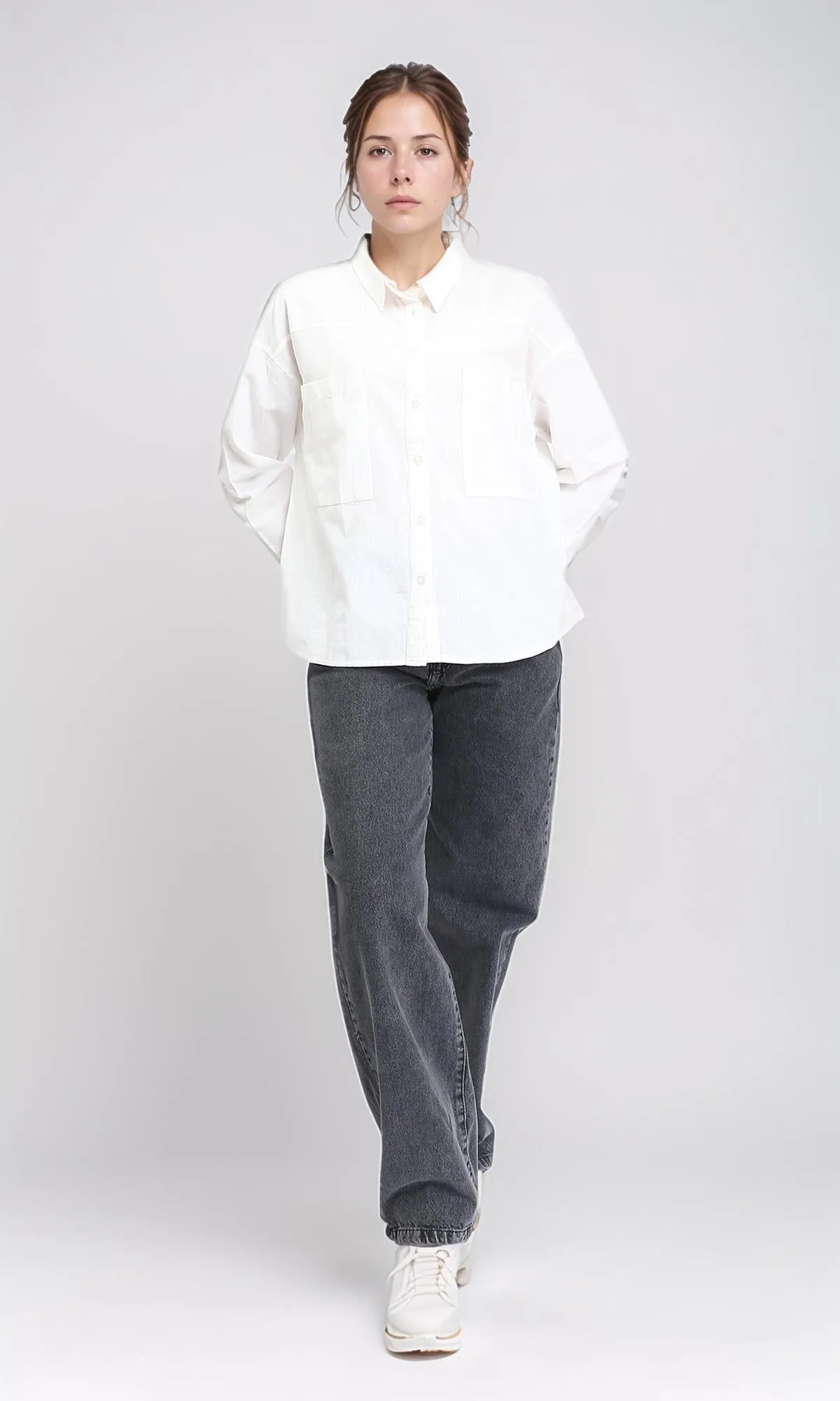 R208767 - Solid Buttoned shirt with Patched Pockets - Off-White